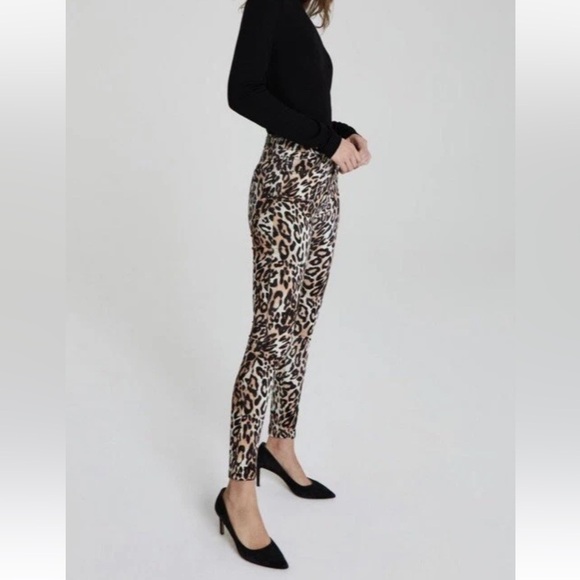 NWOT AG Leopard Print Farrah Skinny Ankle Pants Velvet Casual Women’s 27 - Picture 2 of 12